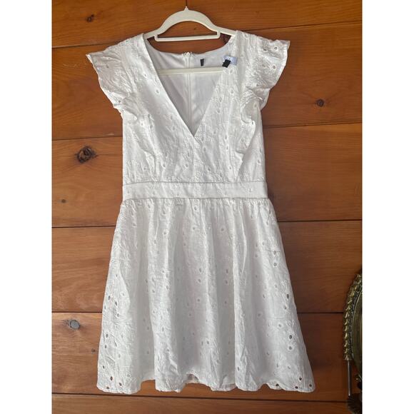 Lulus Flirtatious in Florence White Ruffled Eyelet Cotton Mini Dress Weekend M - Picture 3 of 10